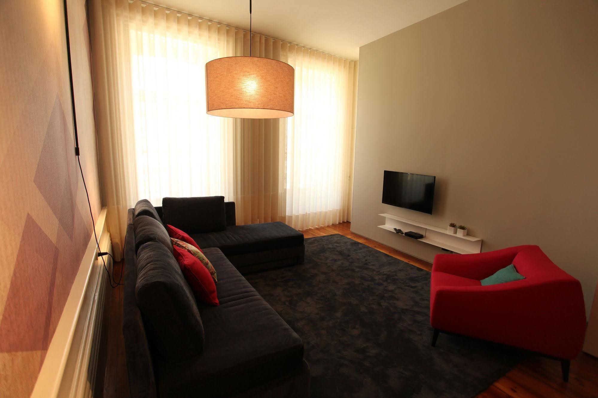 New - Mouzinho Oporto